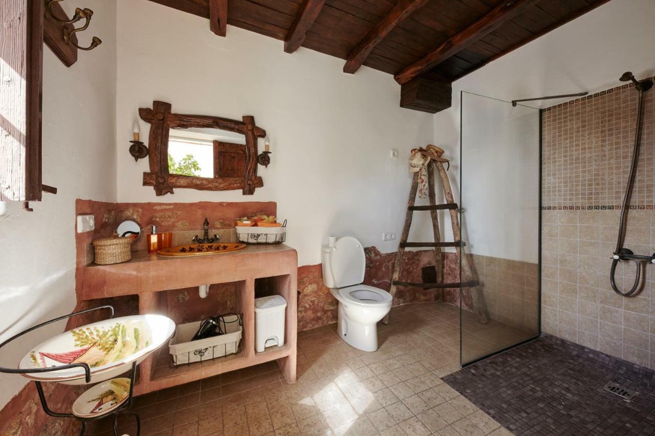 Villa Can Coves サン・ミゲル・デ・バランサット エクステリア 写真